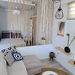 Sea & Sun Cozy *